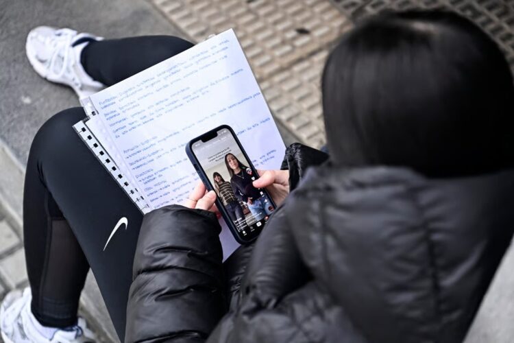 Turkey to Restrict Social Media Access for Children Under 15
